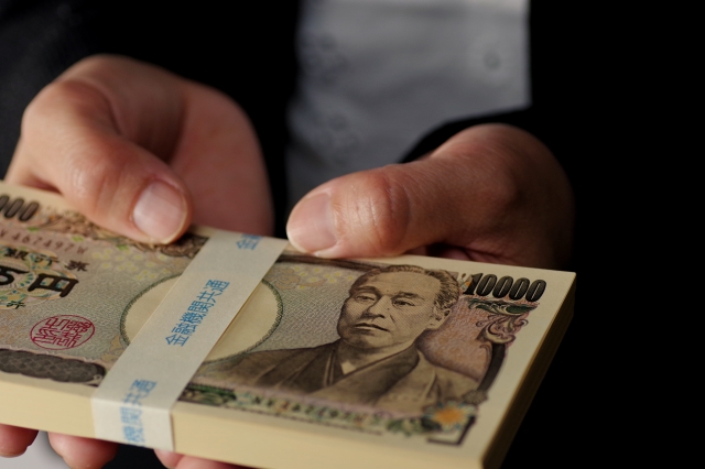 闇金業者に大金を渡してしまう。武蔵野市の弁護士や司法書士への無料相談に一歩踏み出す